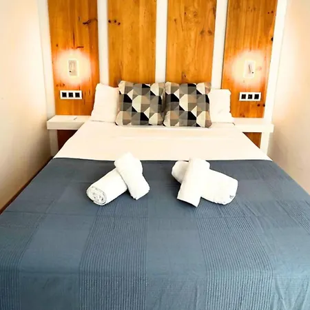 Holiday Cruz Apartment *